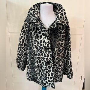 Appraisal grey cheetah/ leopard jacket size large.